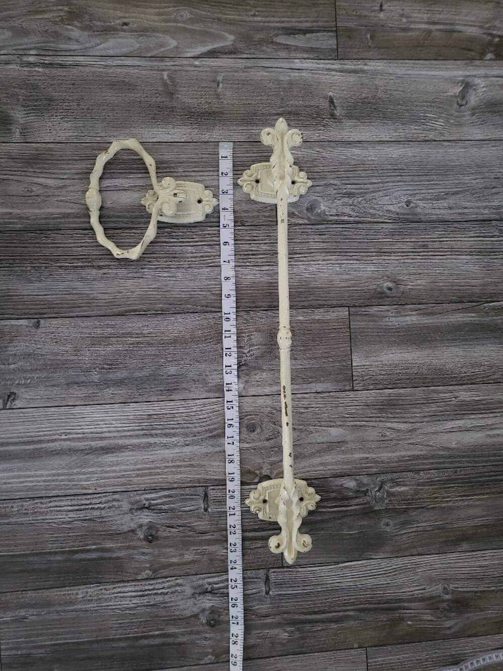 Vintage Amerock Bonaventure Gold Ivory Fleur De Lis Towel Bar & Ring Set 1960s - Picture 3 of 15